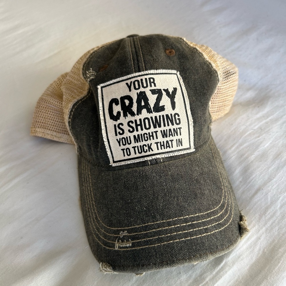 Black and Tan Distressed Cap